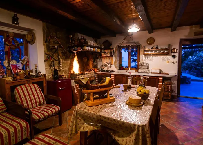Family Friendly House With A Swimming Pool Banjol, Rab - 23127 Rab Town