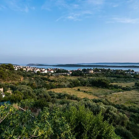Family Friendly House With A Swimming Pool Banjol, Rab - 23127 Rab Town