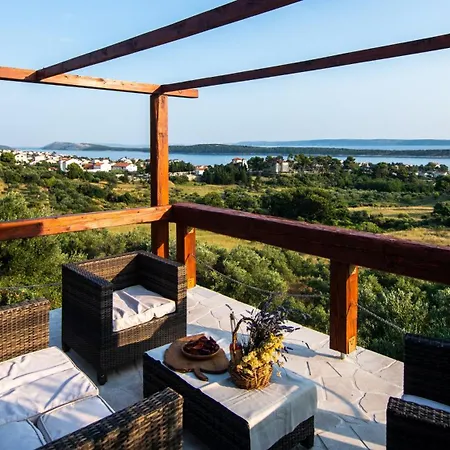 Family Friendly House With A Swimming Pool Banjol, Rab - 23127 Prázdninový dům *