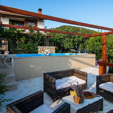 Family Friendly House With A Swimming Pool Banjol, Rab - 23127 *