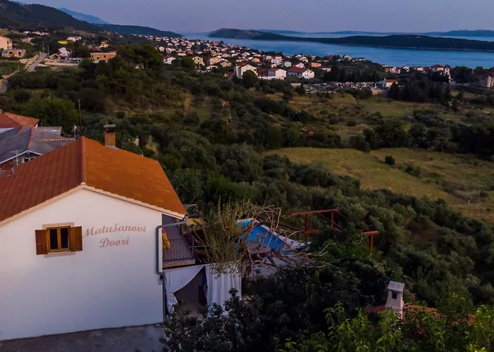 Prázdninový dům Family Friendly House With A Swimming Pool Banjol, Rab - 23127